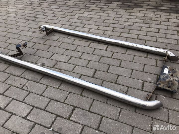 Renault Duster защитные дуги на пороги