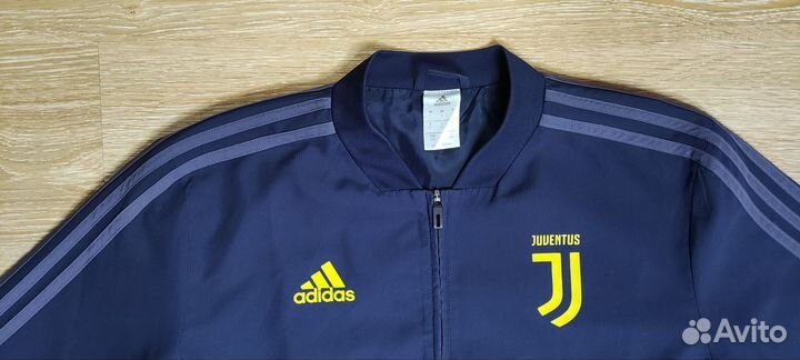 Оригинальный бомбер adidas Juventus