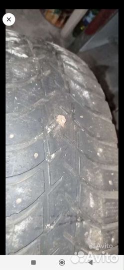 Bridgestone Ice Cruiser 5000 215/60 R16