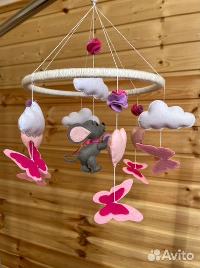 Мобиль в детскую кроватку