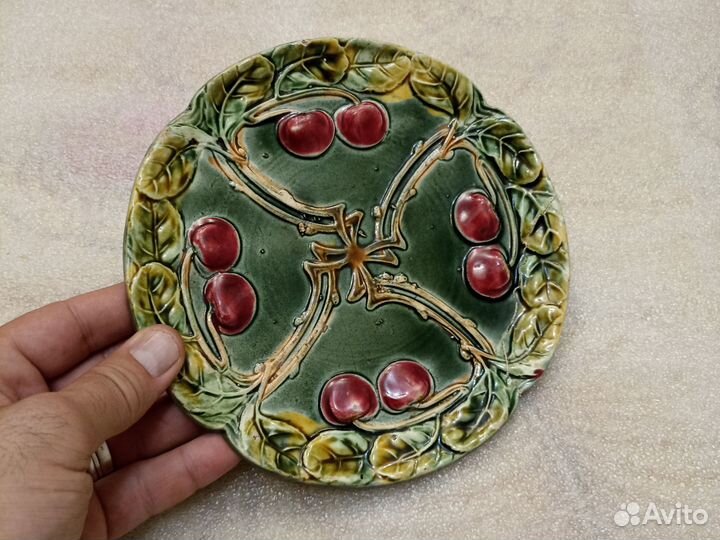 Тарелка Кузнецов