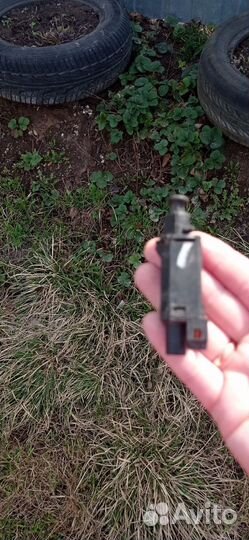 Концевик под педаль тормоза