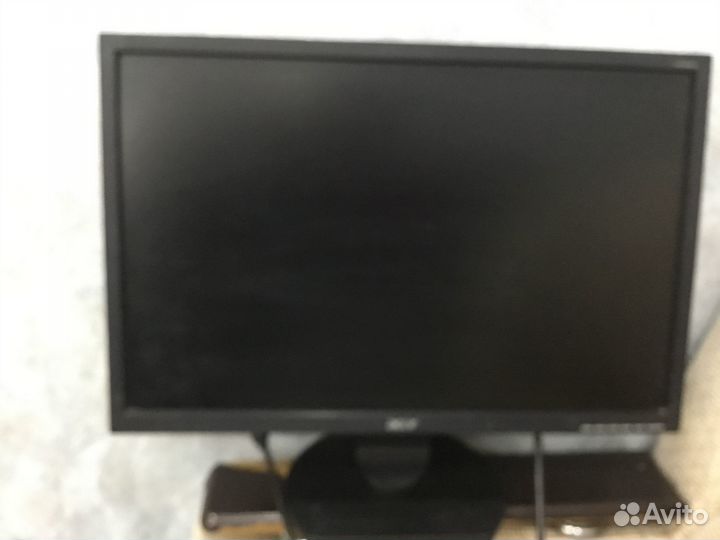 Монитор в хорошем состоянии