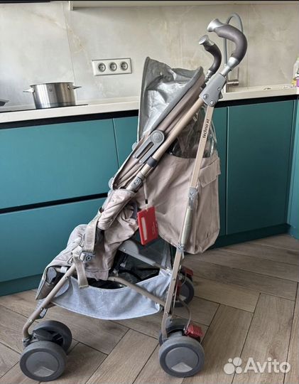 Прогулочная коляска трость maclaren
