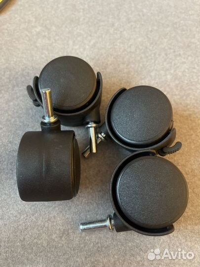 Колеса для тумбочки новые