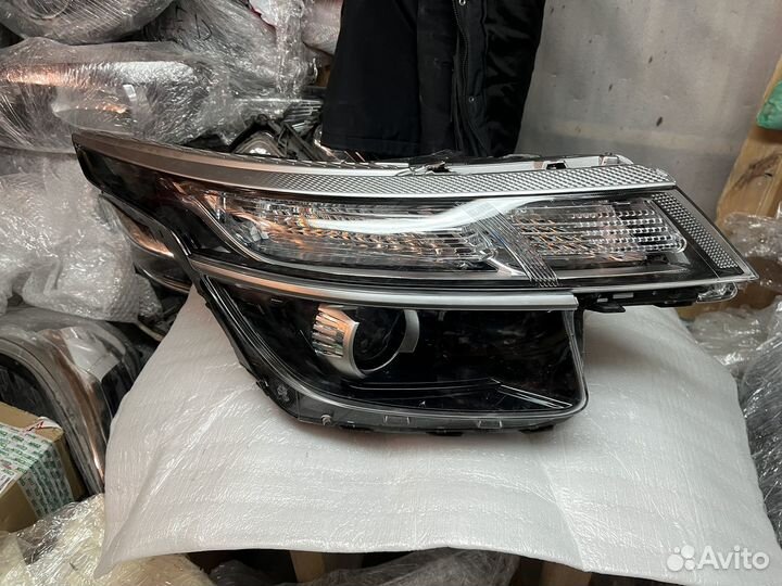 Фара правая KIA seltos галоген 92102-2Q5