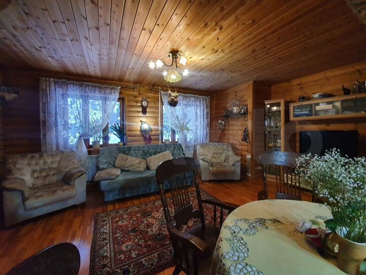 Дом 127,7 м² на участке 7 сот.