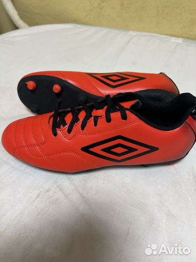 Бутсы футбольные umbro