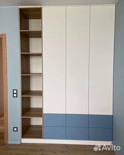 Распашной шкаф на заказ