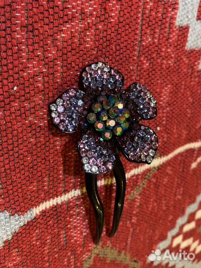 Заколка для волос цветок