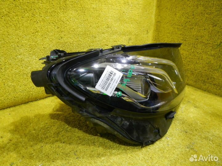 Фара правая Mercedes-Benz E-Class