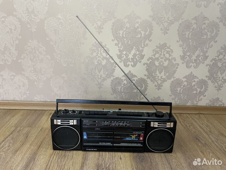 Магнитола sanyo
