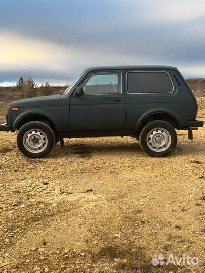 LADA 4x4 (Нива) 1.7 МТ, 2013, 180 000 км