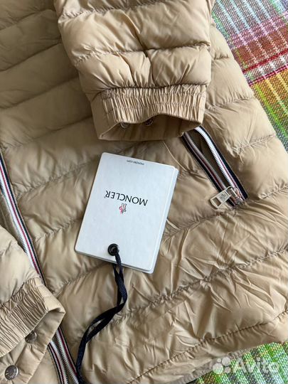 Пуховик мужской monclear