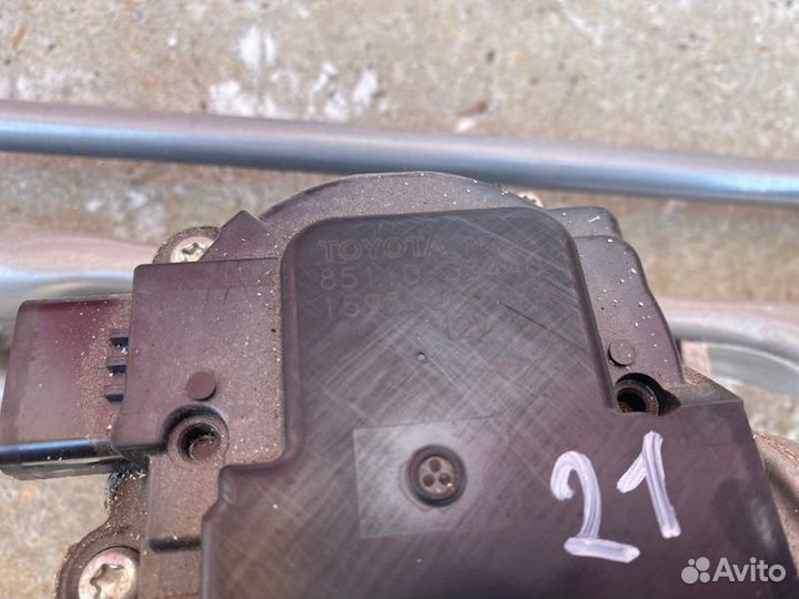 Трапеция дворников передняя Toyota Camry