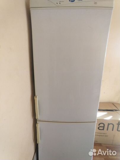 Холодильник бу Pozis