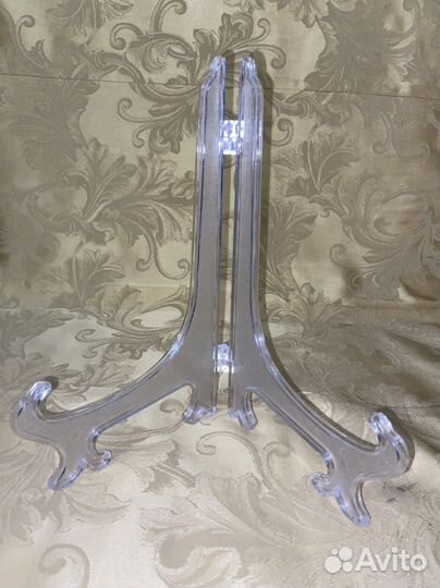 Подставка для декортаивных тарелок