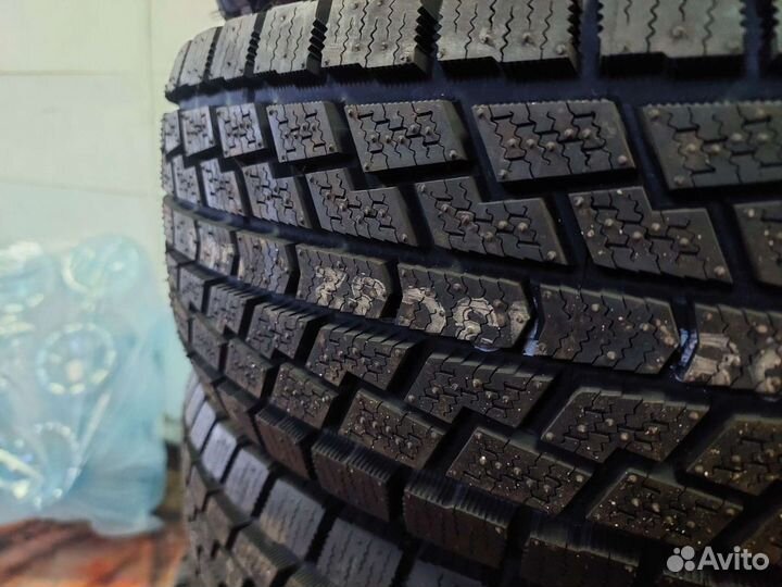 Hankook Nordik IS RW08 225/75 R16