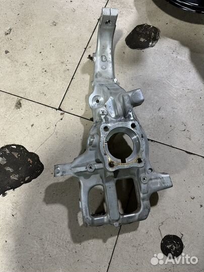 Поворотный кулак (цап)