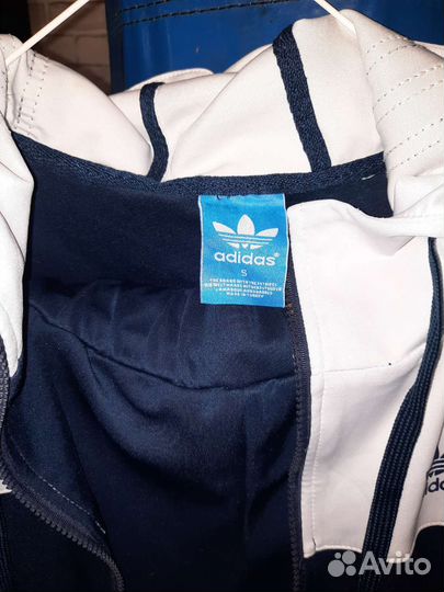 Спортивный костюм