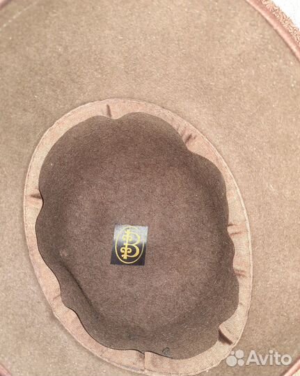 Шляпка женская фетровая