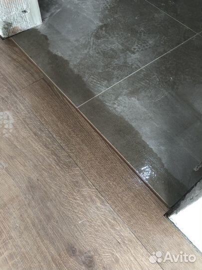 Укладка ламината монтаж плинтусов