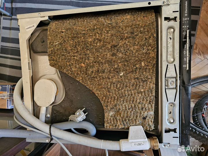 Посудомоечная машина Electrolux ESL 45010