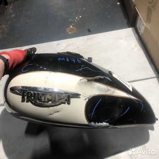 Бензобак для triumph speedmaster 2008