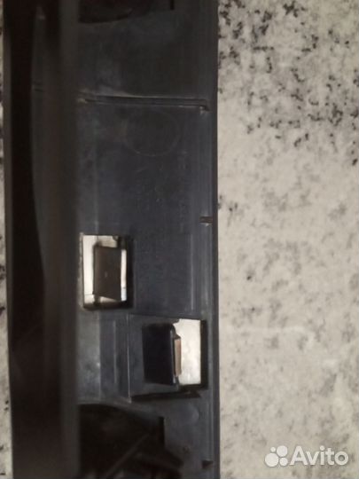 Молдинг крышки багажника infiniti QX60 L50