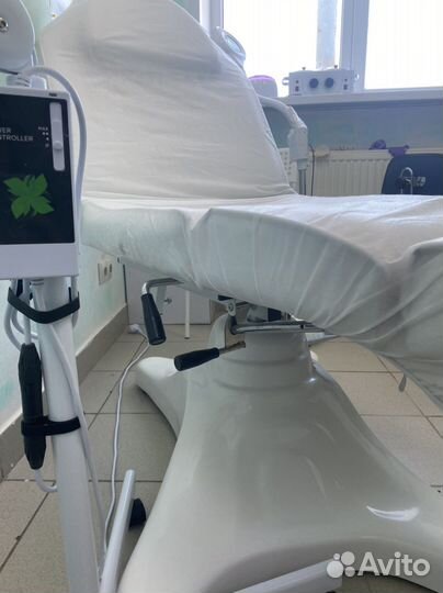 Кресло педикюрное на гидравлике б/у