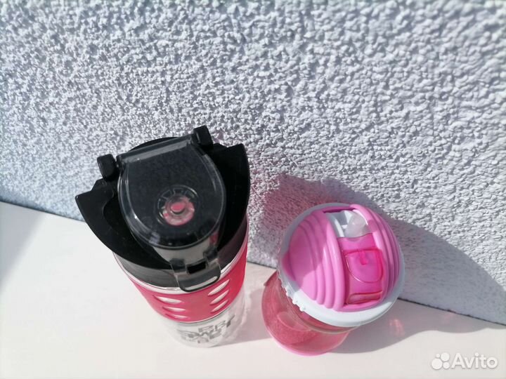 Бутылка для воды в дар