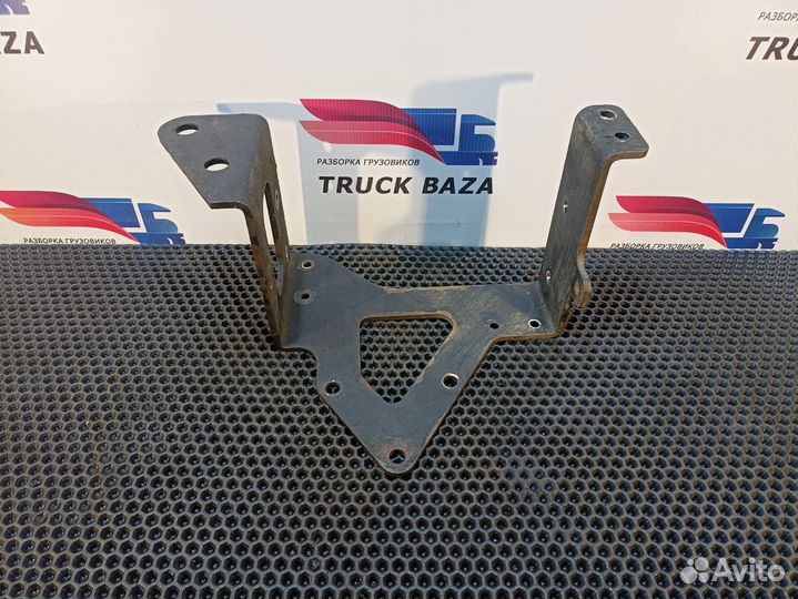 Кронштейн осушителя камаз 5490