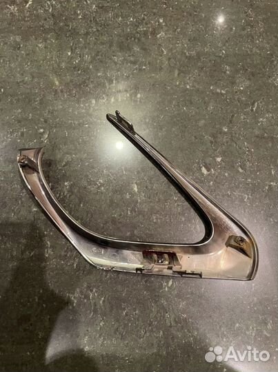 Хром Toyota Camry 55