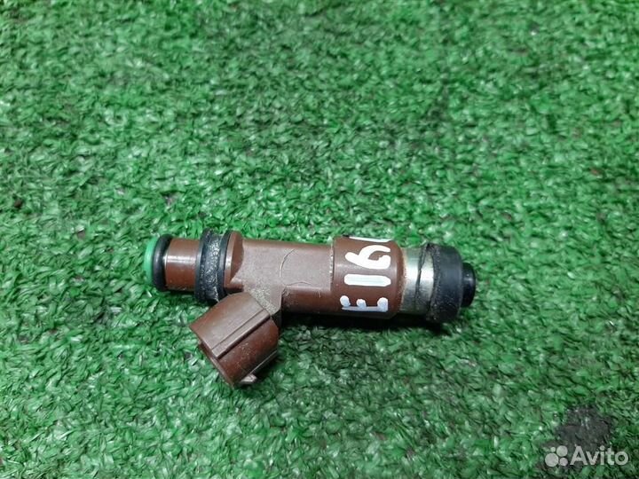 Форсунка топливная Subaru Legacy/ Outback BM/B14