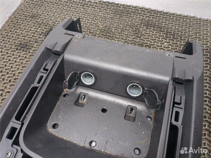 Консоль салона Nissan Pathfinder, 2013