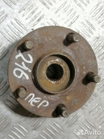 Ступица передняя Toyota Corolla e180