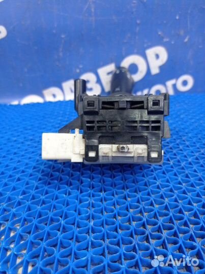 Переключатель поворотов Toyota Corolla Ce 130