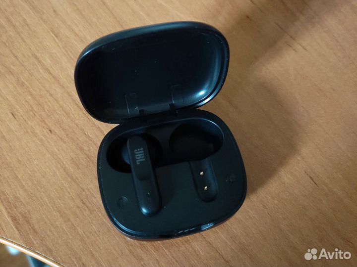 Беспроводные наушники jbl wave 300 tws