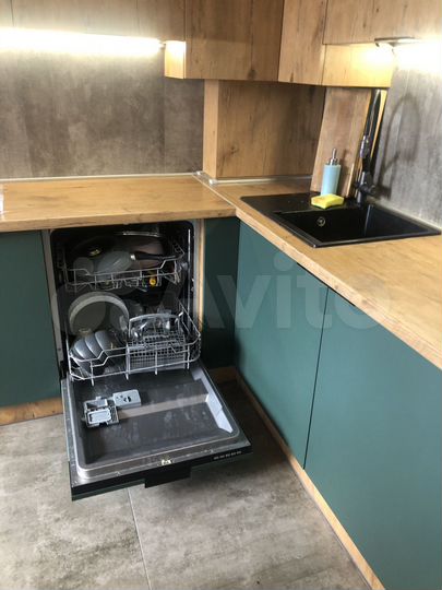 2-к. квартира, 61 м², 6/9 эт.