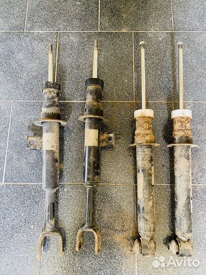 Комплект Стоек bmw f10