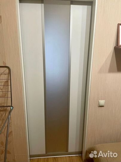 Продам межкомнатную дверь купе