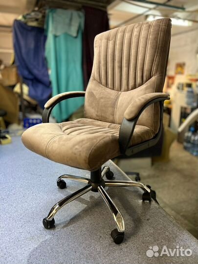 Компьютерное кресло