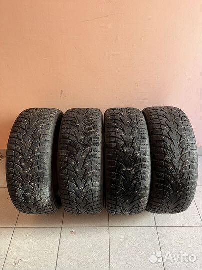 Toyo Observe G3-Ice 215/55 R17