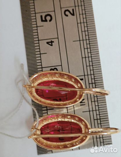 Золотые серьги