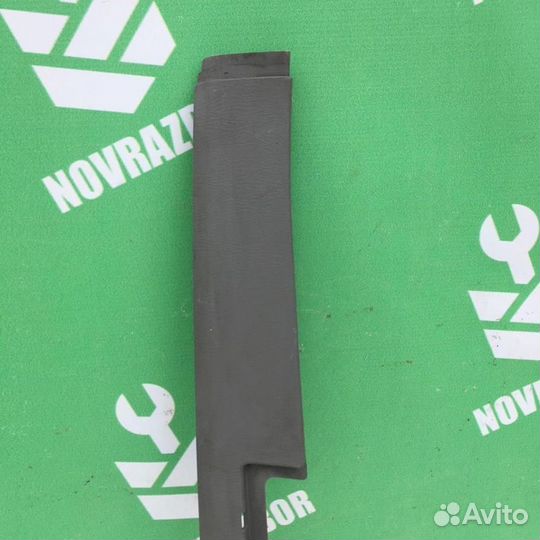 Обшивка двери багажника Субару Форестер 10