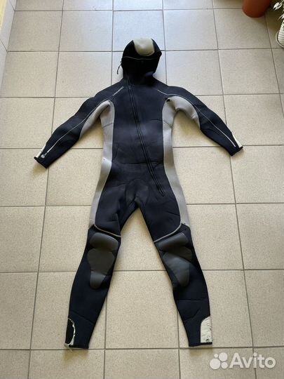 Гидрокостюм мужской 5мм размер М