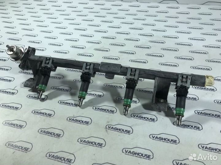 Рампа топливная Ford Focus MK 2 1.6 2006