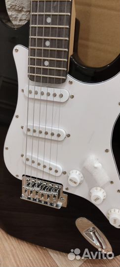 Электрогитара Terris Stratocaster новая