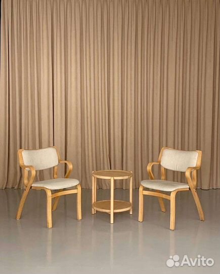 Стул полукресло