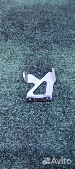 Кронштейн (сопут. товар) VW Jetta 2005-2011